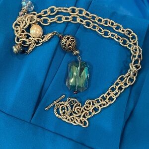 N192 Elegant Silver and Blue Pendant on Chunky Chain with Additional Charms
